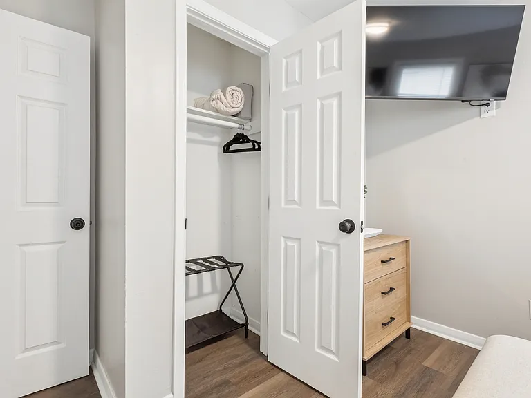1453 Oakcrest Dr — Photo 35