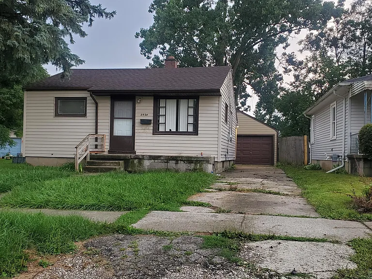 3929 Larchmont St — Photo 16