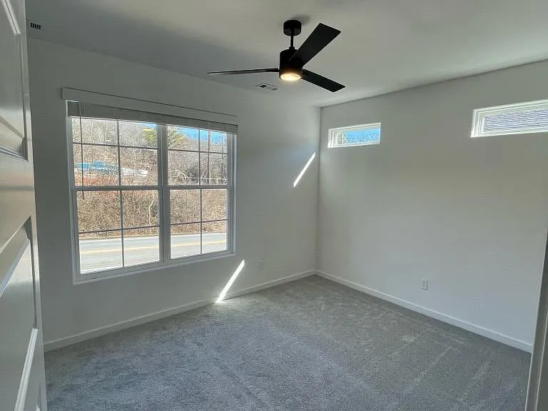 1441 E Huntsville Rd #1 — Photo 11