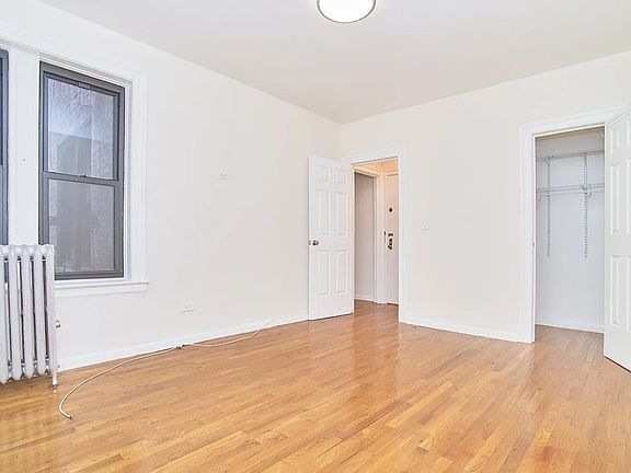 4th image of 2 Ellwood St APT 6R