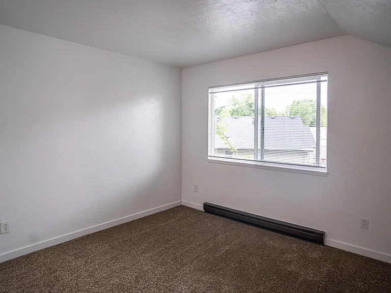 1823 27th Ave SE — Photo 19