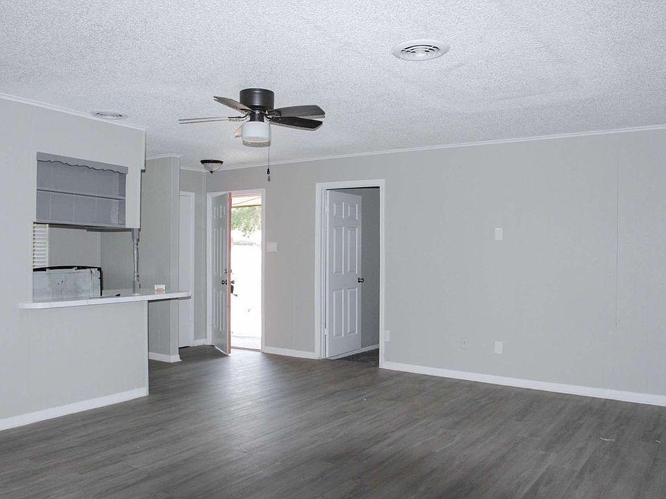 1st image of 137 Campbell St