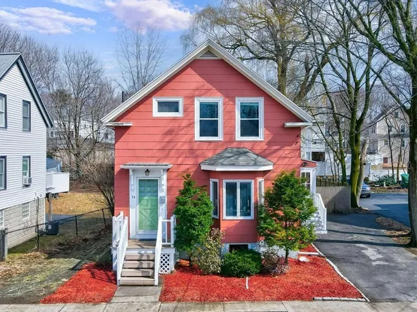 54 Pine St, Stoneham, MA 02180