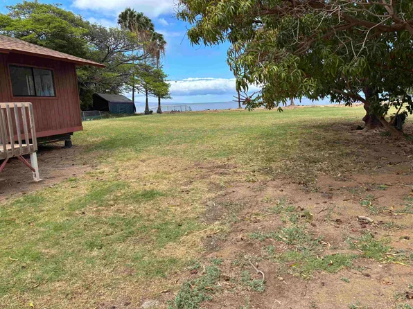 260 Seaside Pl, Kaunakakai, HI 96748