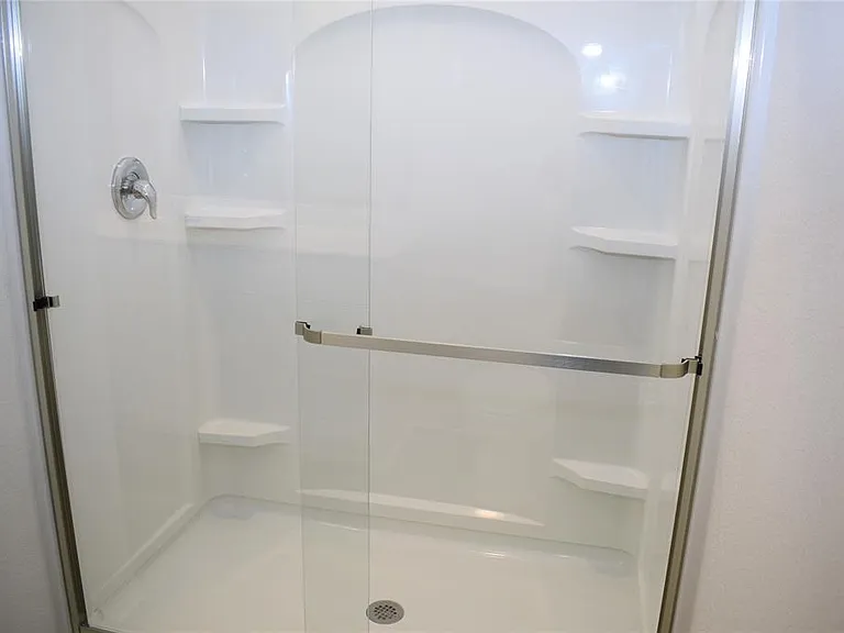 431 Robins Nest Ln — Photo 23