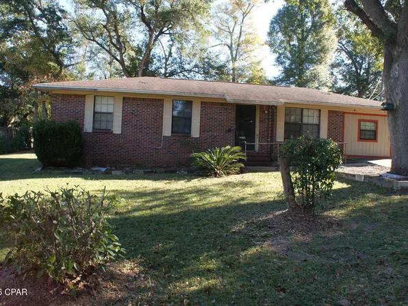 2836 Borden St, Marianna, FL 32448