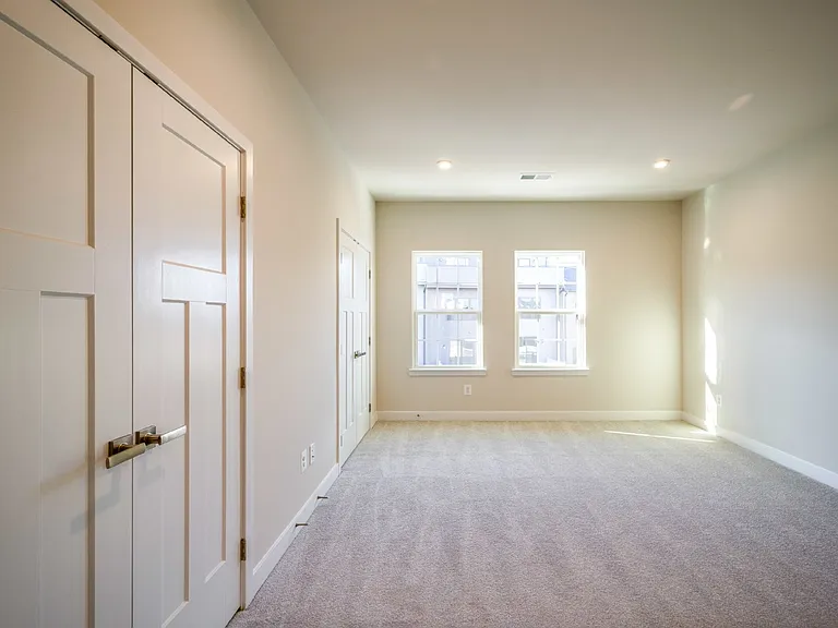14062 Sunrise Valley Dr — Photo 16