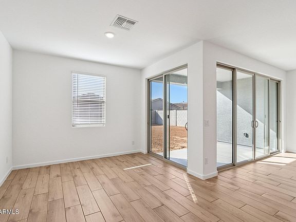 4th image of 15719 W CAMDEN Avenue