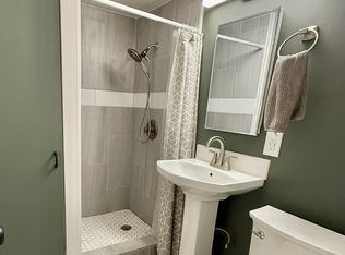 2421 Ala Wai Blvd APT 904, Honolulu, HI 96815