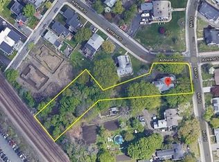 29 Mill St, Dorchester, MA 02122