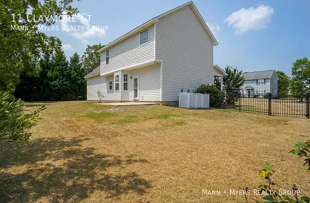 11 Claymore Ct — Photo 4