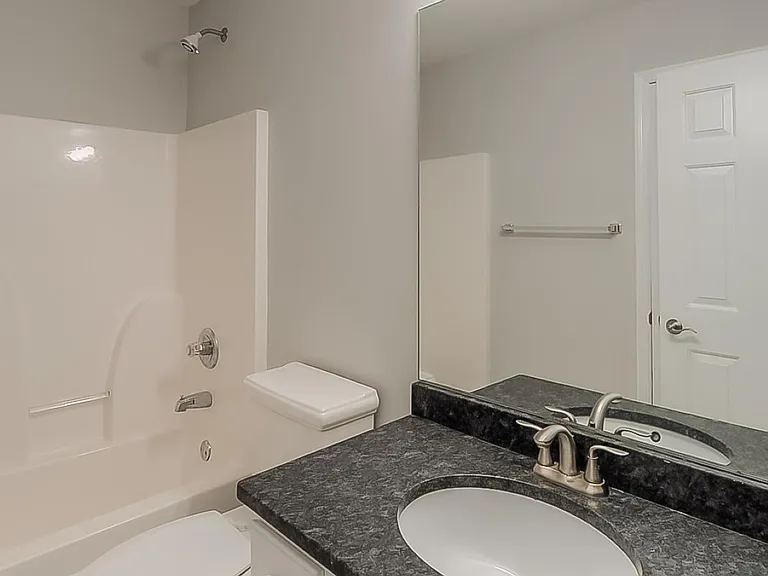 1140 Oatlands Park — Photo 11