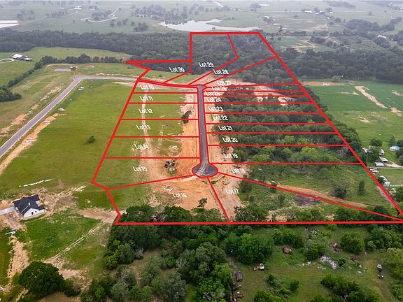 3rd image of 140 Pueblo Dr