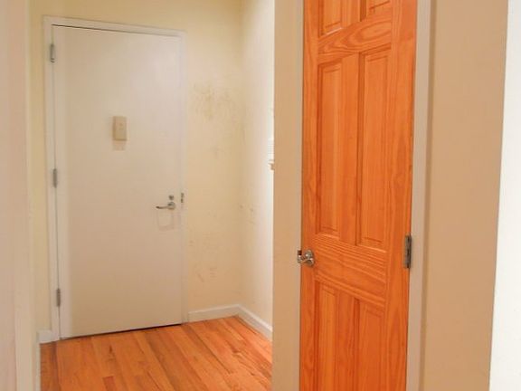 4th image of 59 W 105th St APT 2A