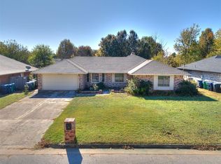 8128 NW 81st St, Oklahoma City, OK 73132