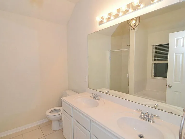 11306 Overland Trail Dr — Photo 12