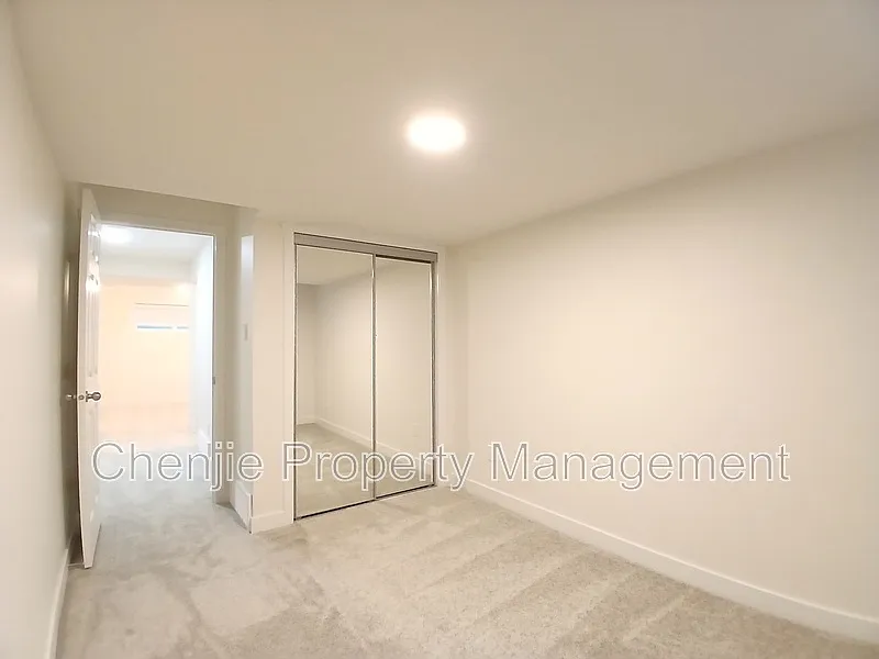 1 bed, 1.0 bath, 500 sqft, $850 — Photo 4