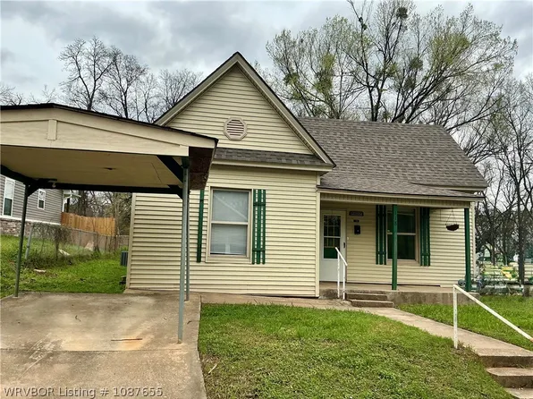 118 Henry St, Van Buren, AR 72956