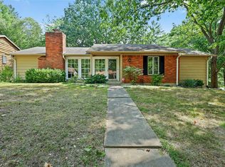 12702 Meadowdale Dr, Saint Louis, MO