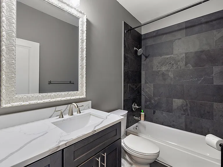 527 Lewis St — Photo 39