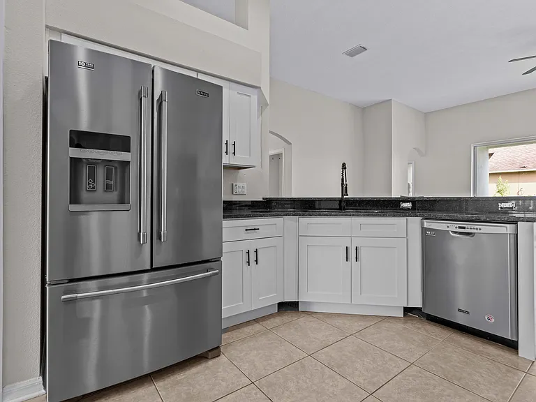 11611 Jordans Landing Ct — Photo 33