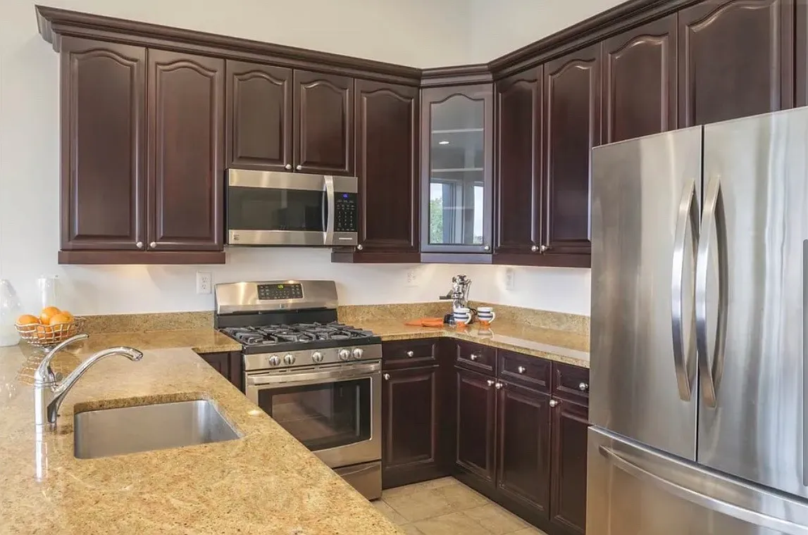 2 bed, 1219 sqft, $4,800 — Photo 4