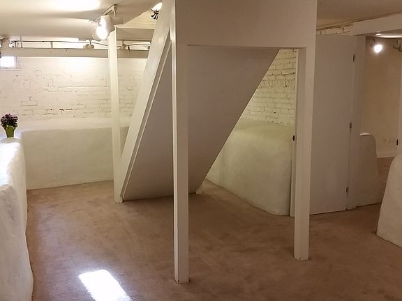 4th image of 950 N Ogden St APT 6