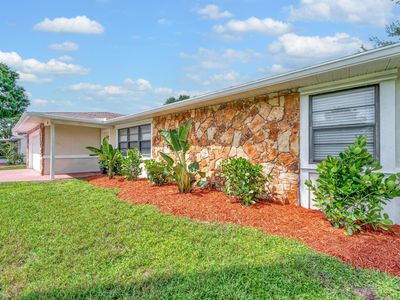 1131 SE Puritan Lane, Port Saint Lucie, FL, 34983