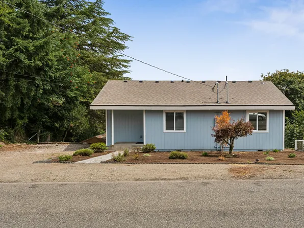 1720 N Wycoff Ave, Bremerton, WA 98312