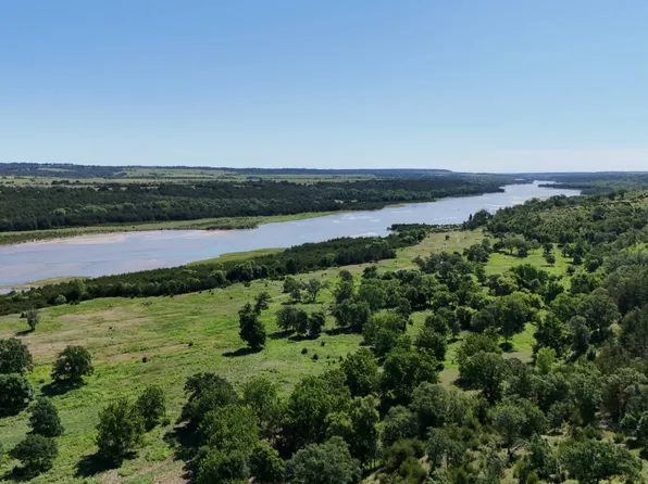 1 Old Highway 7, Ainsworth, NE 69210