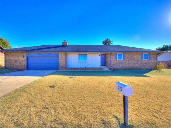 829 Clark Dr, Kingfisher, OK 73750