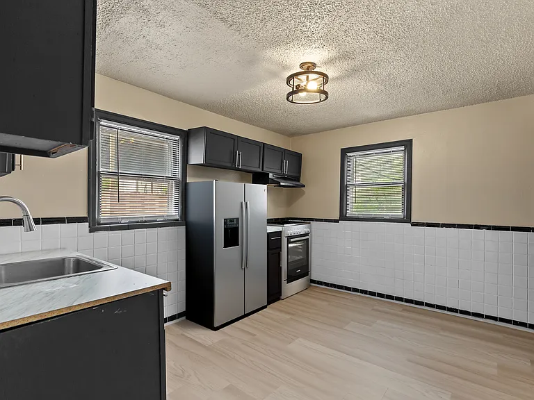 6713 Donald St — Photo 12