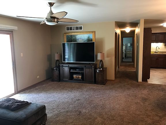 2nd image of 2620 Crescenzo Dr