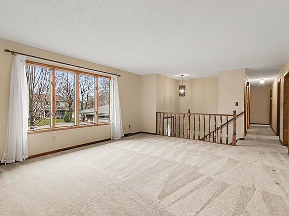 4th image of 186 Wexford Rd
