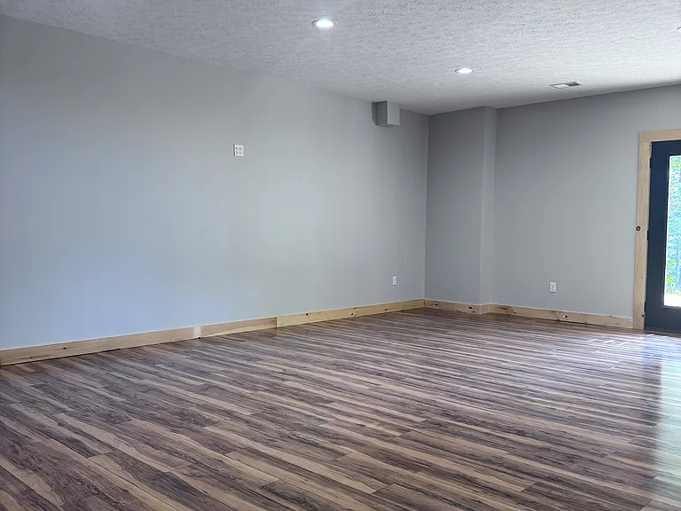 1339 Hickory Point Dr — Photo 22