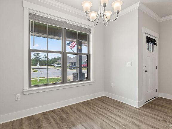 3rd image of 2102 Cambridge Park Dr