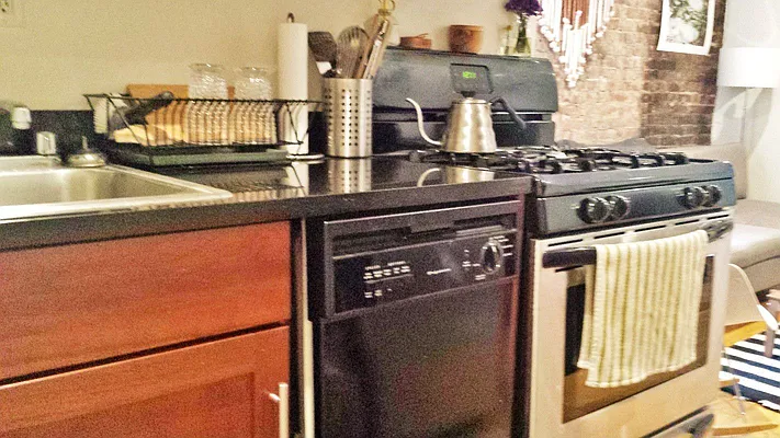 Rented by The Search D&M | media 17