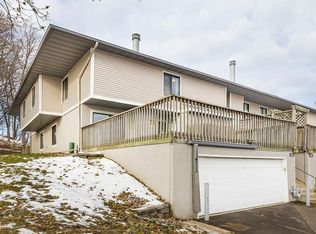 1244 Wagon Wheel Rd, Hopkins, MN 55343