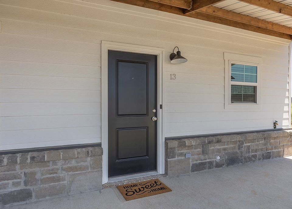 1st image of 10071 Shadow Wood Cir #11299114