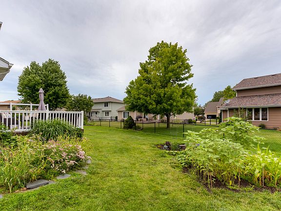 3rd image of 1514 NW Parkridge Pl