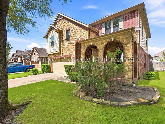 2nd image of 11119 Hayden Falls Dr