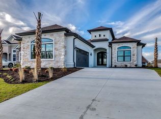 906 Bluffview Dr, Myrtle Beach, SC 29579