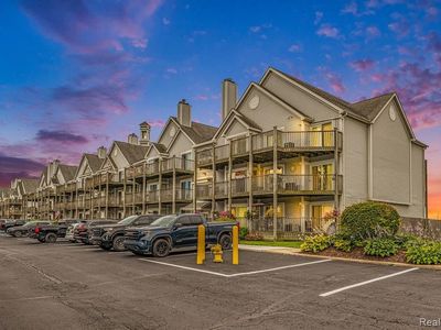 37520 Jefferson Ave APT 202, Harrison Township, MI, 48045