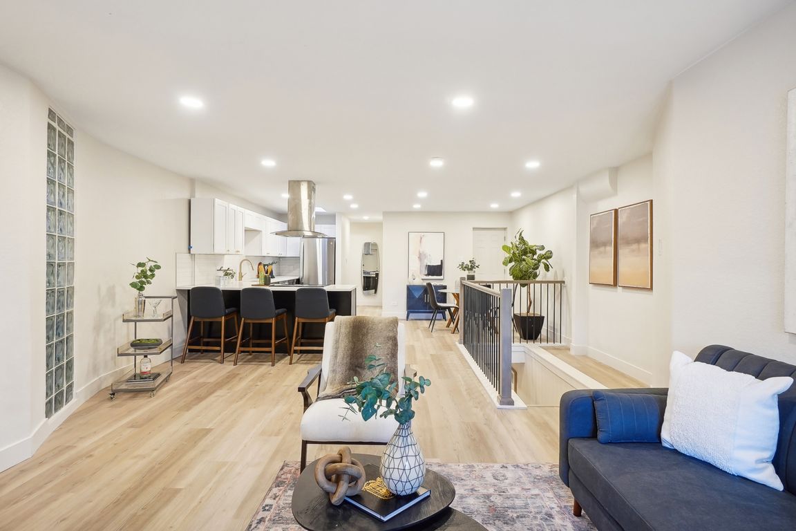 W 33rd Ave-010.jpg