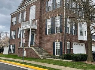4349 Patriot Park Ct, Fairfax, VA 22030