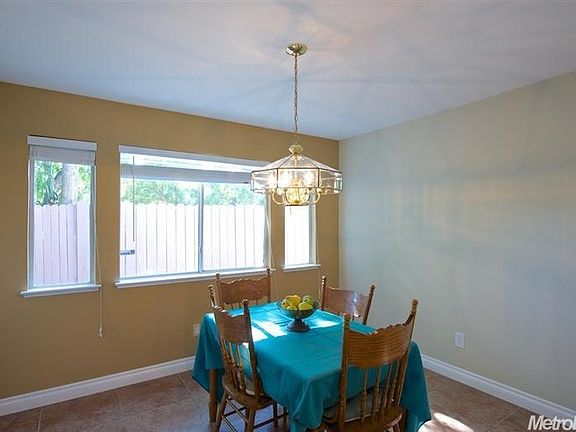 3rd image of 4007 Diane Dr