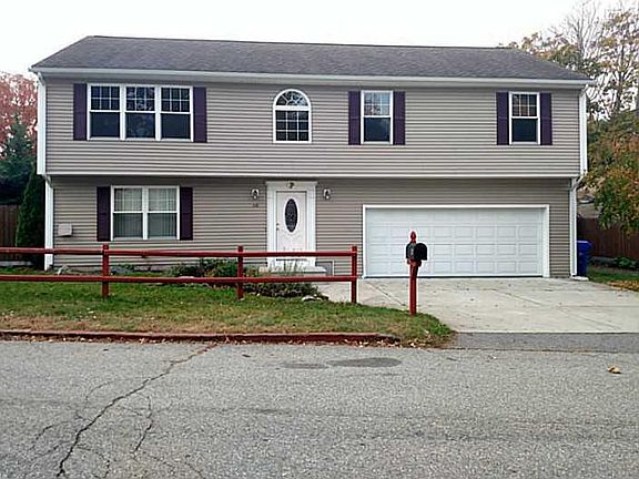 2nd image of 44 Nevada Ave E