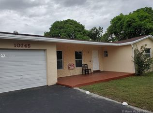 10745 SW 168th Ter, Miami, FL 33157