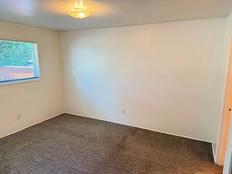 231 Holeman Ave — Photo 20