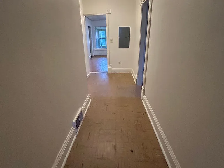 1512 Market St — Photo 2